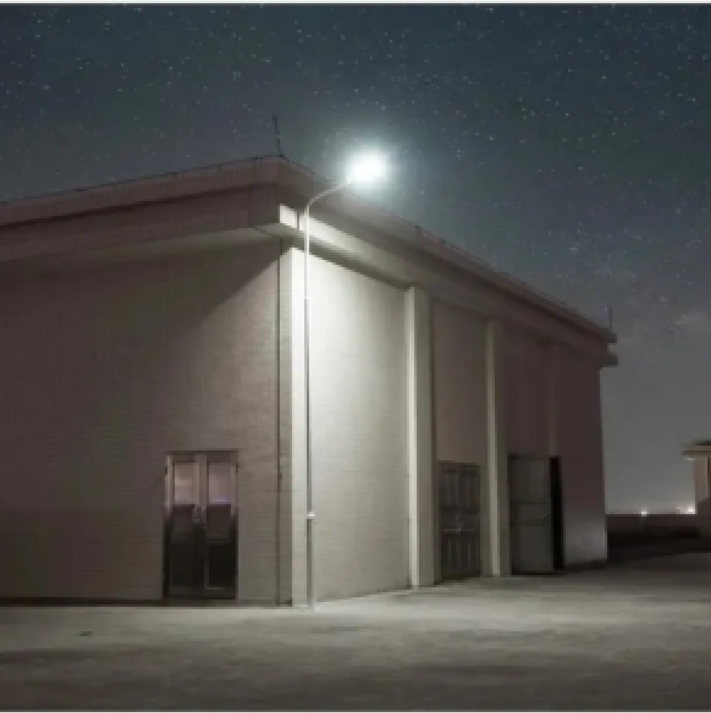 LUMINARIA LED 50W 6500K PRO C/FOTOCELDA AZUL MERCURY IRL98 - Imagen 3