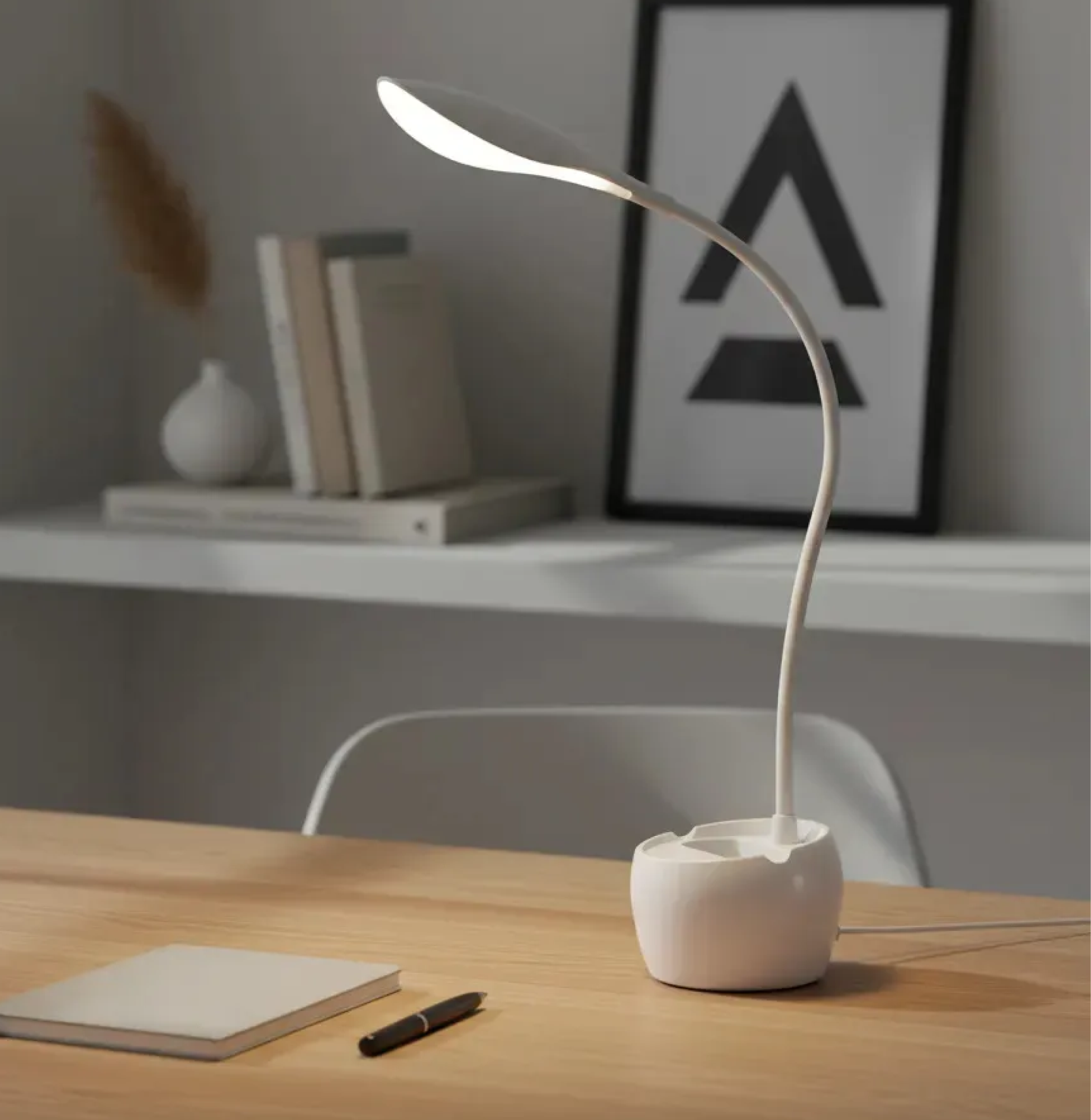 LAMPARA ESCRITORIO LED 09W 4000K RECARGABLE ILUMAX REF 2041